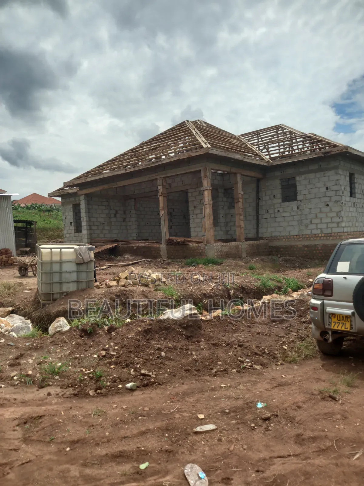 Furnished 4bdrm House in Kira for sale in Kira