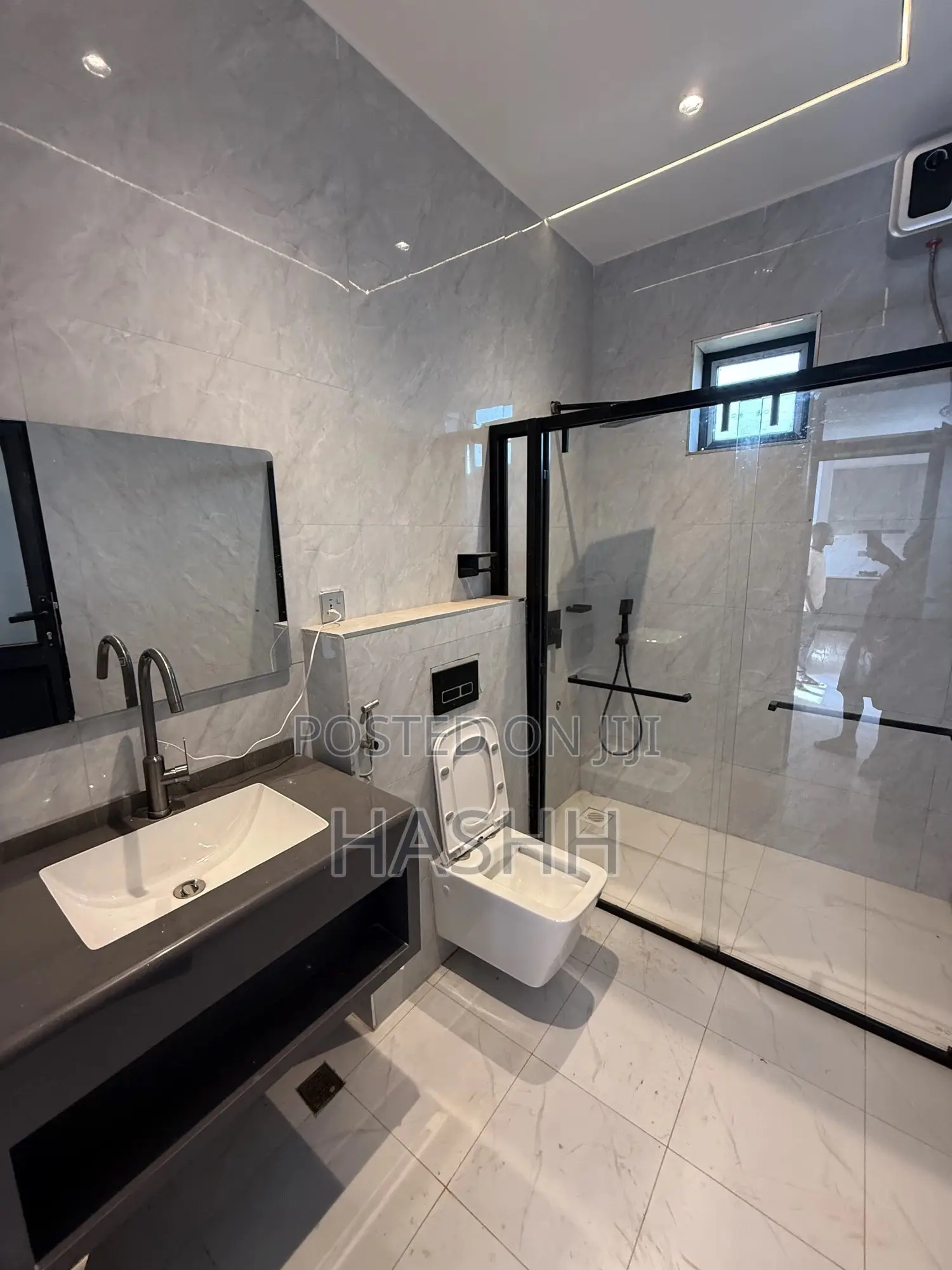 1bdrm Apartment in Salaama Road, Makindye for rent in Makindye