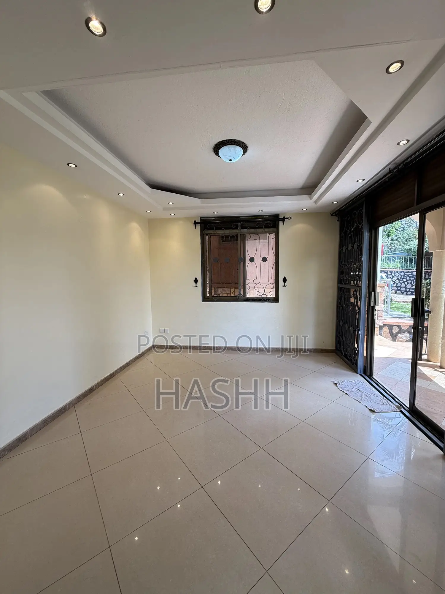 3bdrm Townhouse / Terrace in Muyenga, Central Division for rent in Central Division