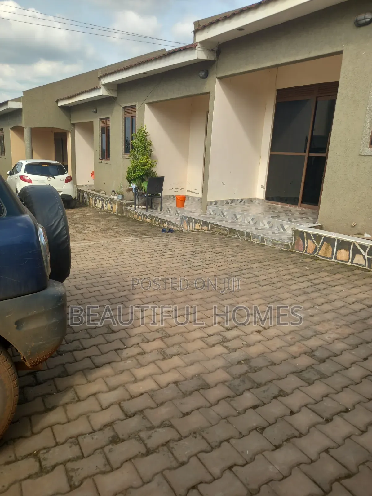 Furnished 2bdrm Apartment in Kira for sale in Kira