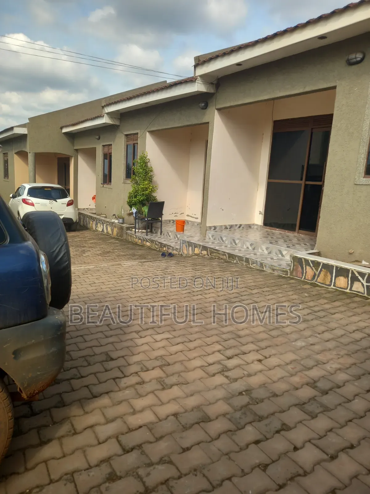 Furnished 2bdrm Apartment in Kira for sale in Kira
