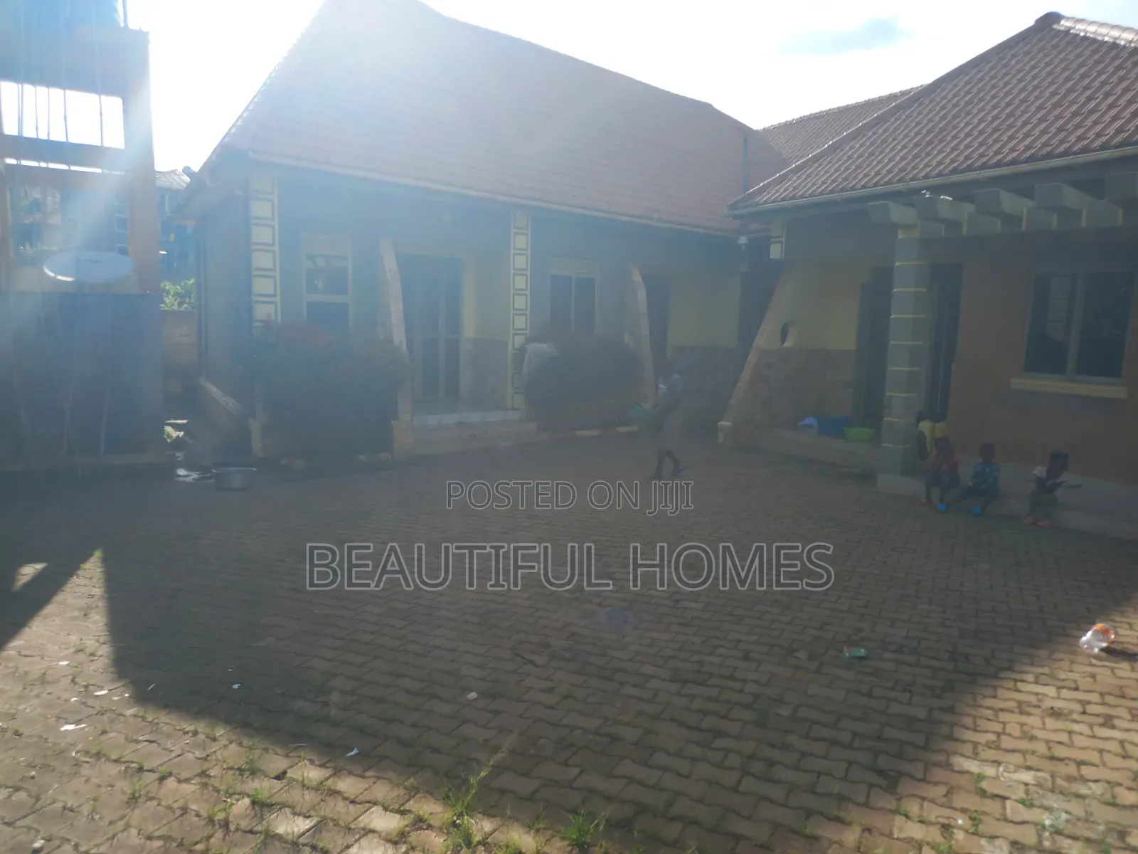 Furnished 2bdrm Apartment in Kira for sale in Kira