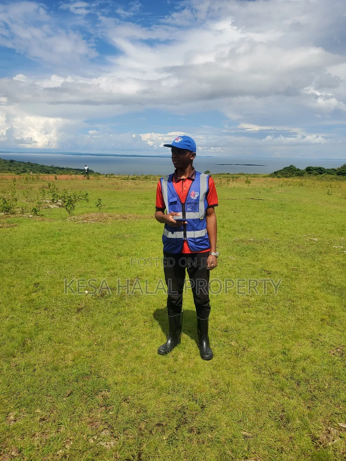 Fantastic View 3.7 Acres for Sale at Buikwe Just 35m Per Acre in Ntenjeru / Mukono