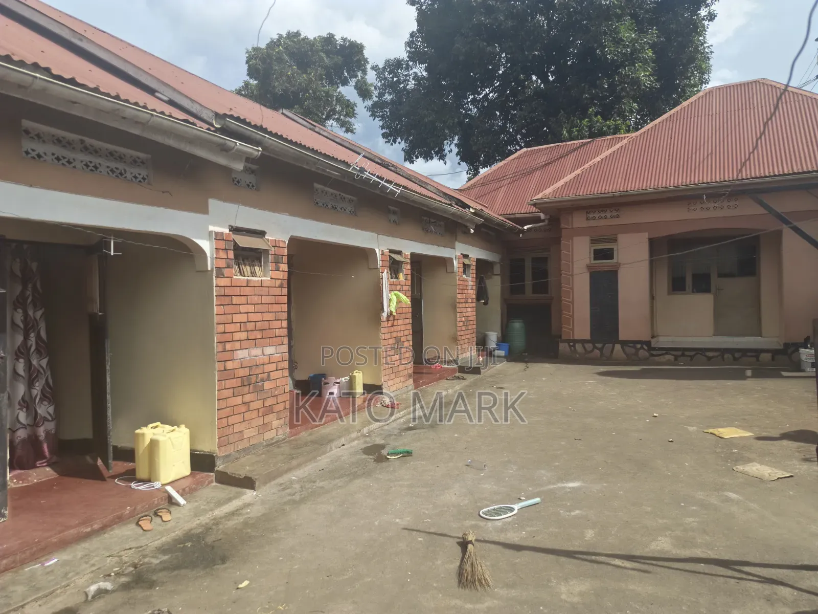 Furnished 2bdrm Apartment in Mukono Nasuti for sale in Mukono TC