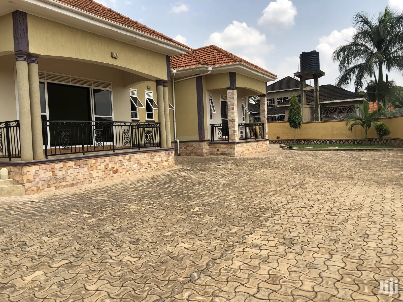 Kira House With Big Compound on Sale in Kampala
