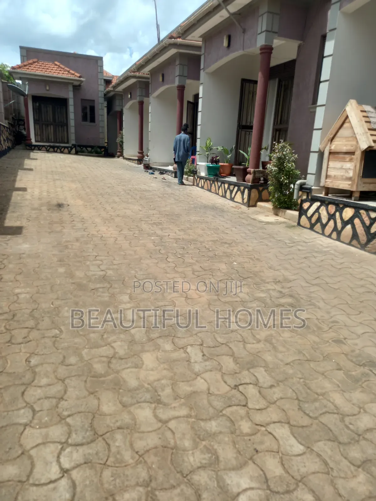 Furnished 1bdrm Apartment in Kira for sale in Kira