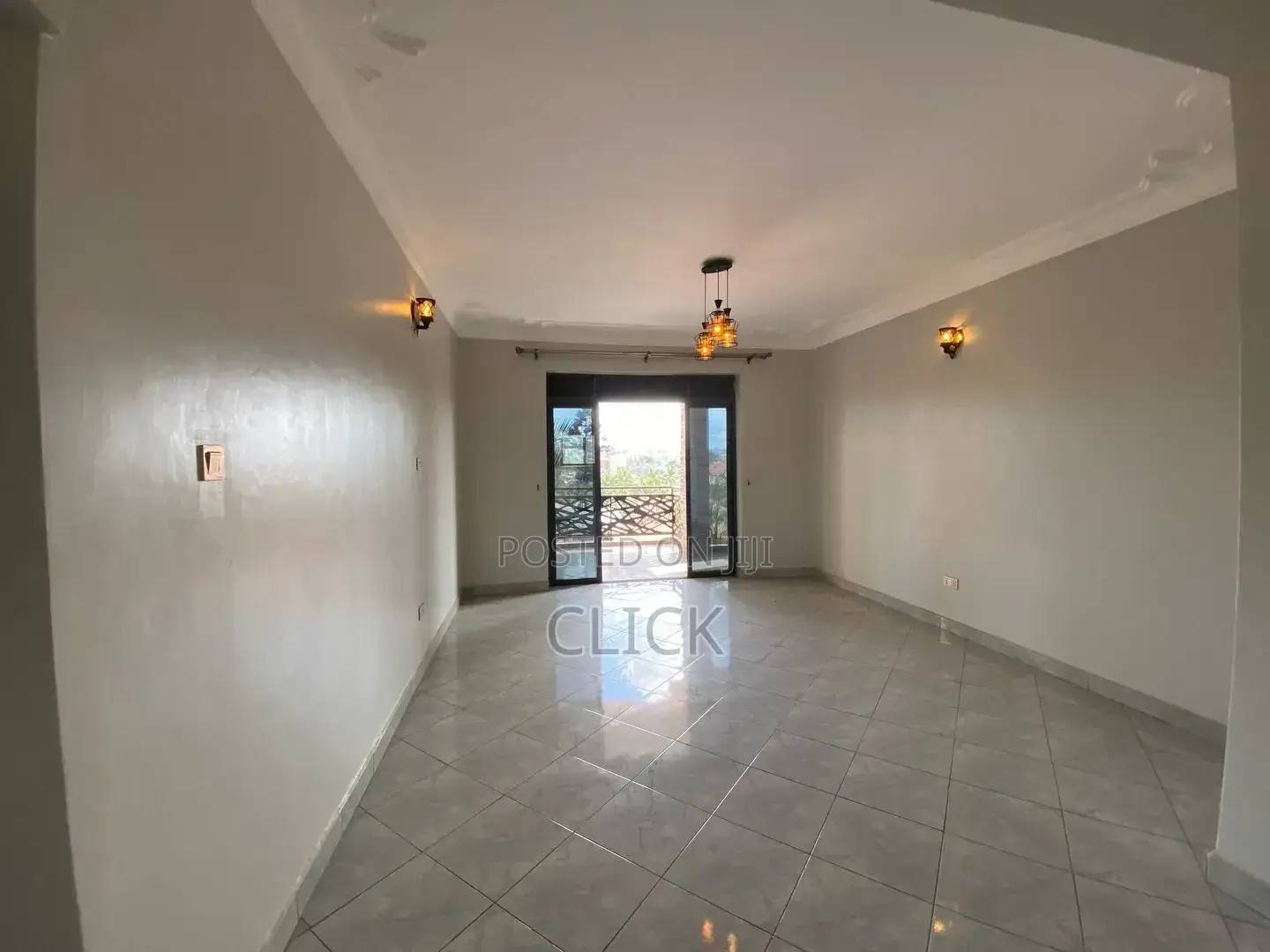 3bdrm Apartment in Muyenga, Makindye for rent in Makindye