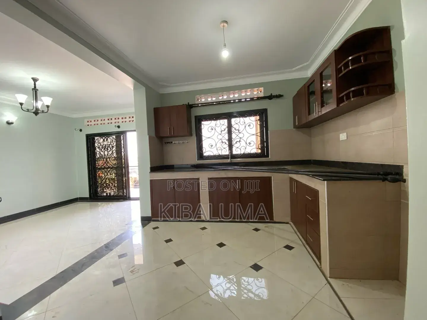 2bdrm Apartment in Muyenga, Makindye for rent in Makindye