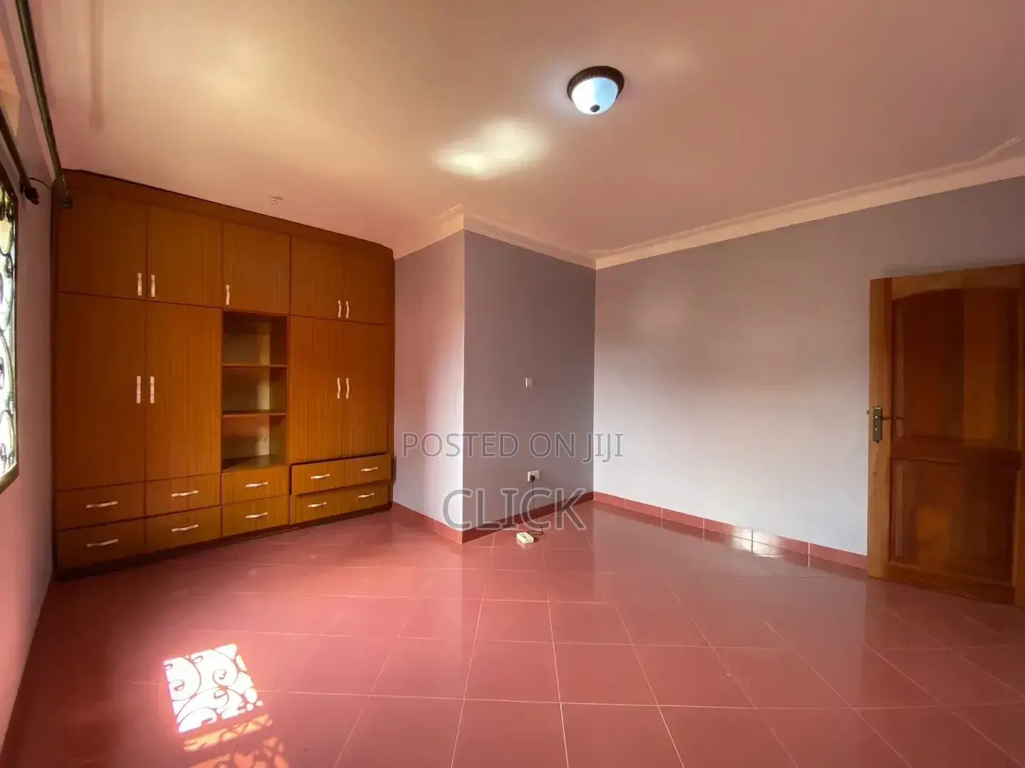 2bdrm Apartment in Muyenga, Makindye for rent in Makindye