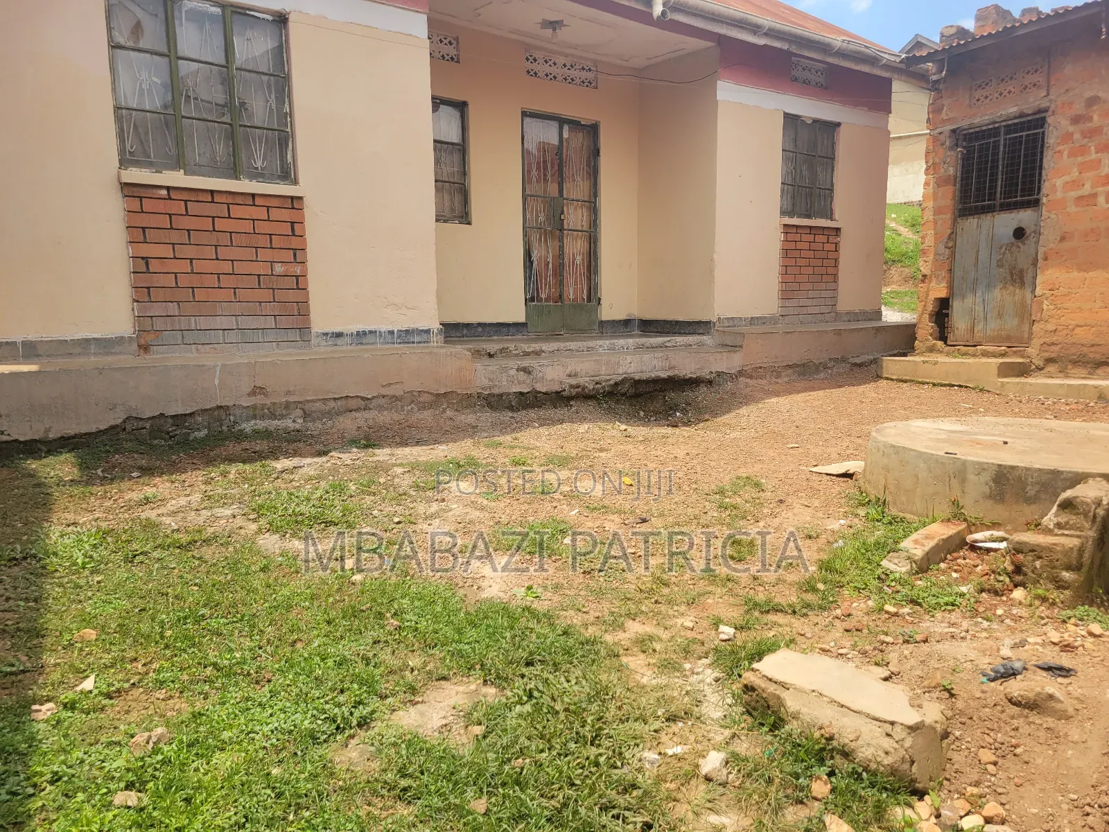 2bdrm House in Lugoba Business, Kawempe for sale in Kawempe