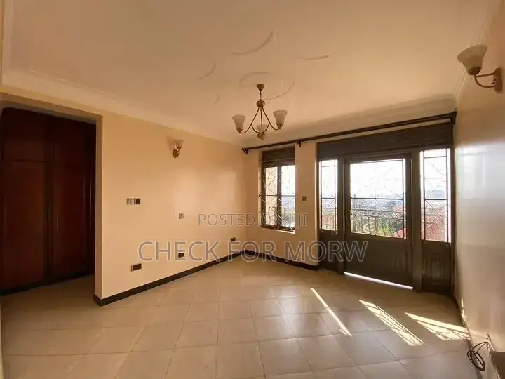 3bdrm Apartment in Bukoto, Nakawa for rent in Nakawa