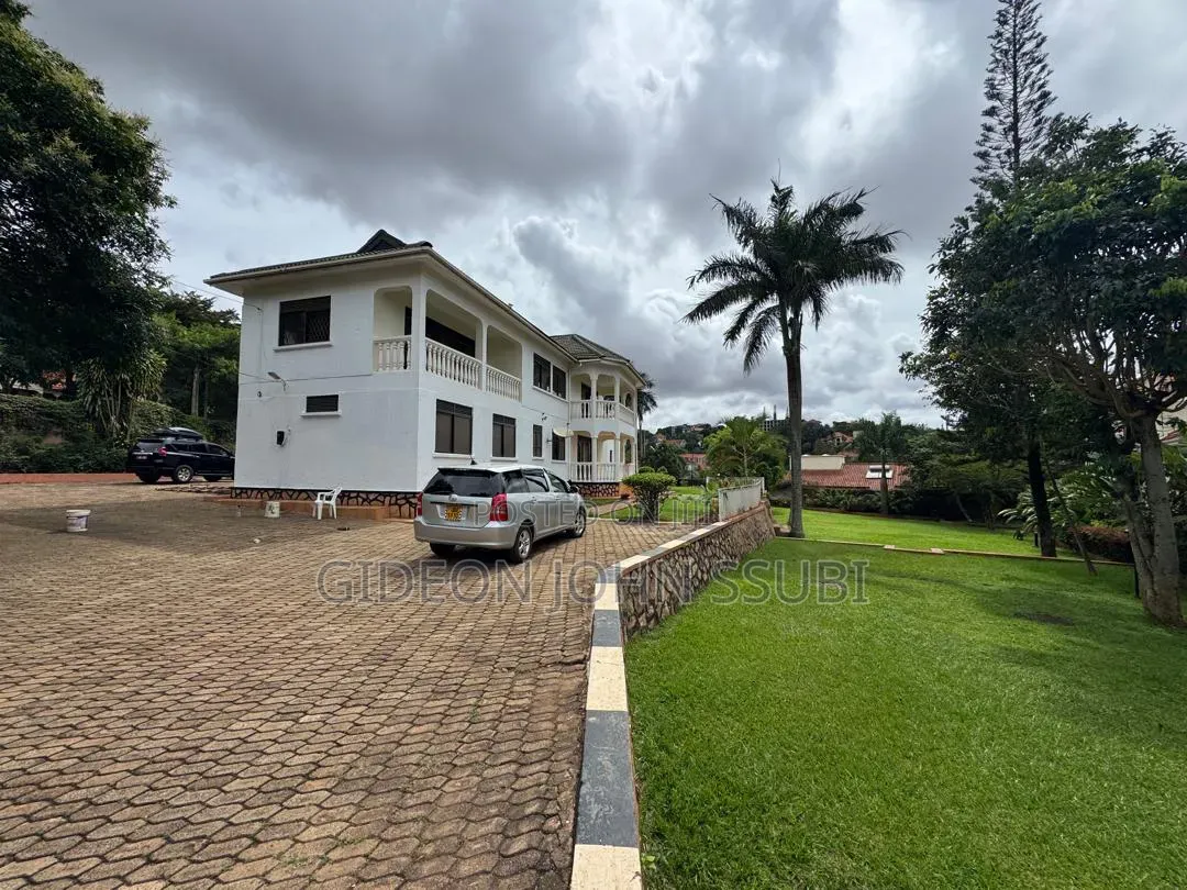 6bdrm Mansion in Buziga Hill Top, Makindye for sale in Makindye