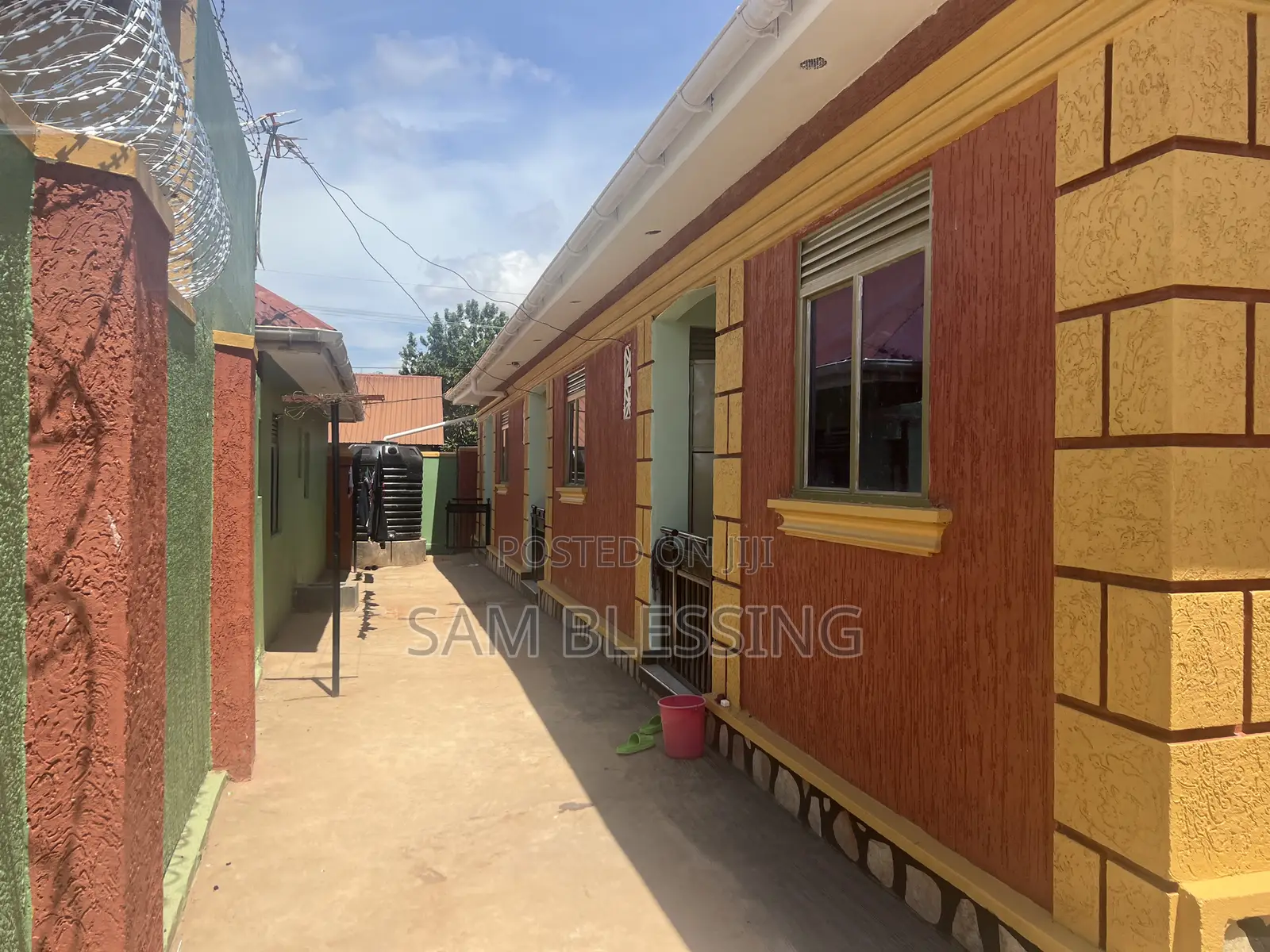 4bdrm Duplex in Nansana, Central Division for sale in Central Division