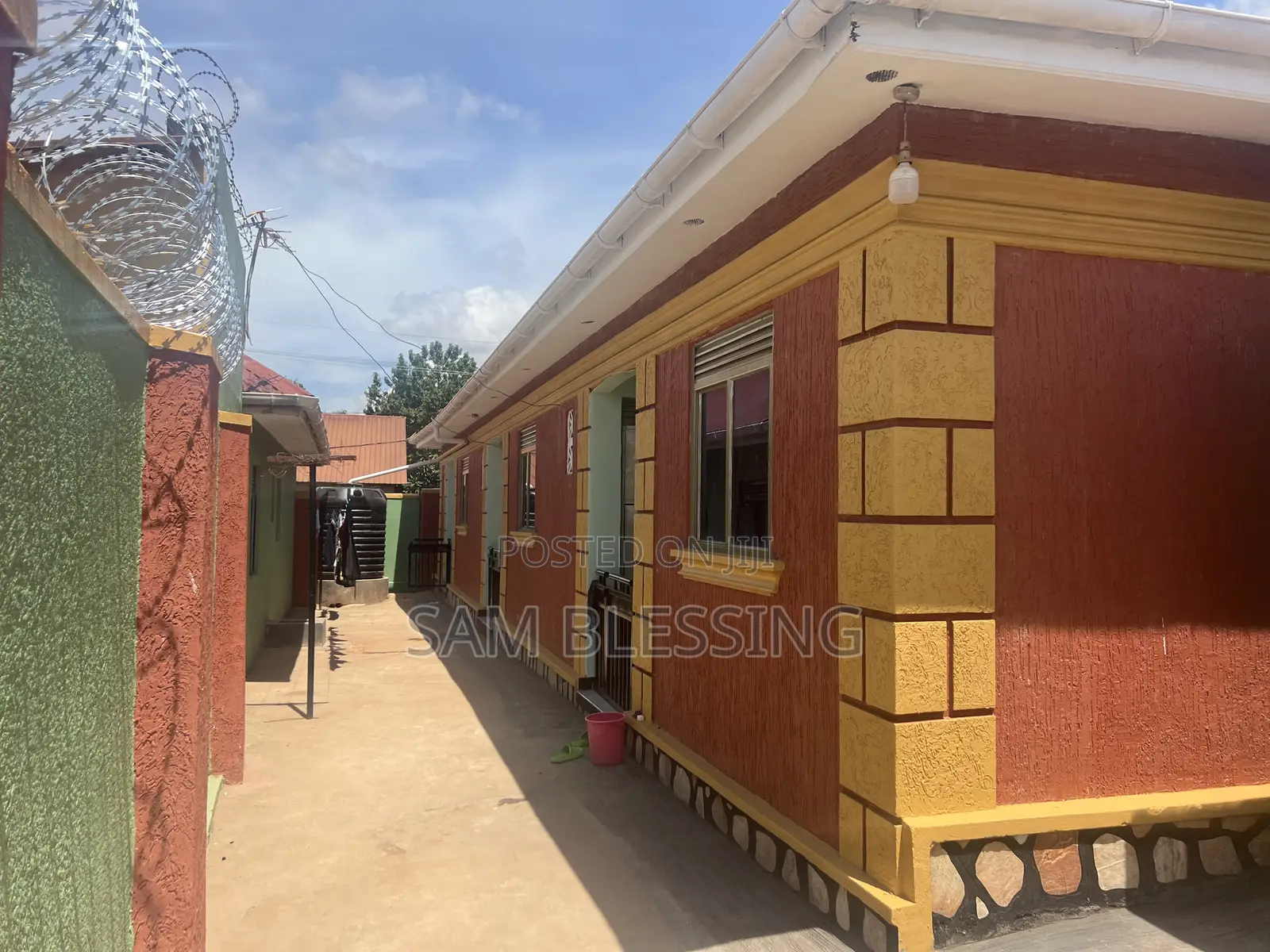 4bdrm Duplex in Nansana, Central Division for sale in Central Division
