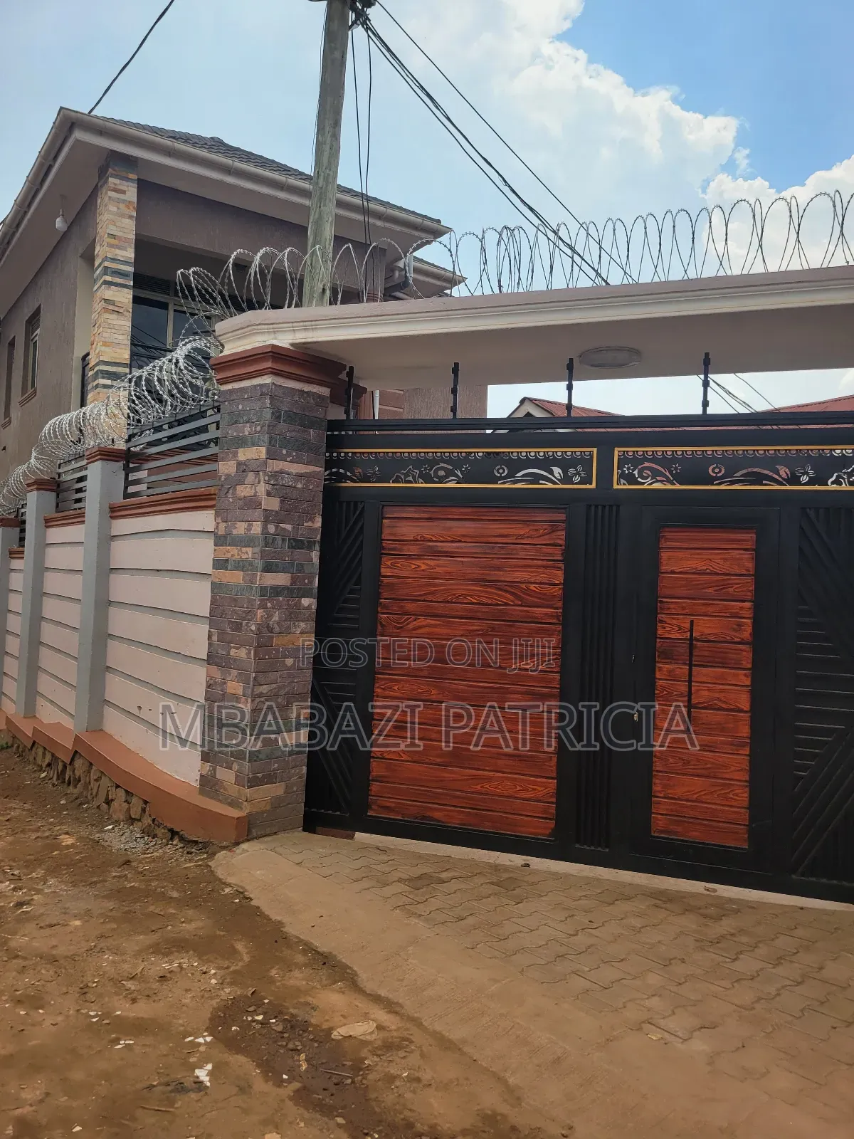 1bdrm House in Busenga Near Hash, Kawempe for rent in Kawempe