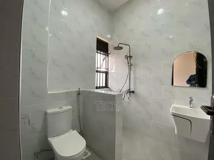 2bdrm Apartment in Buziga, Makindye for rent in Makindye