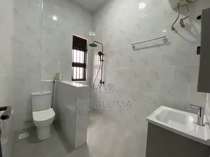 2bdrm Apartment in Buziga, Makindye for rent in Makindye