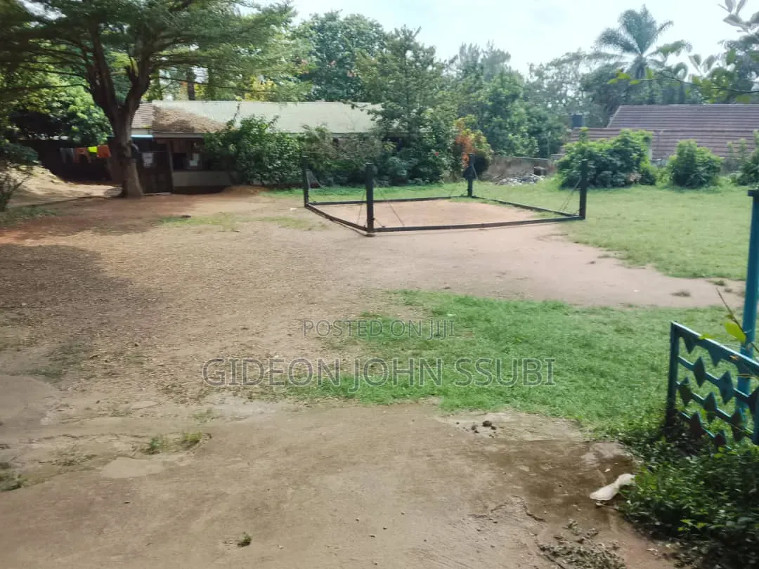 Acre of Prime Land in Kisugu Muyenga in Makindye