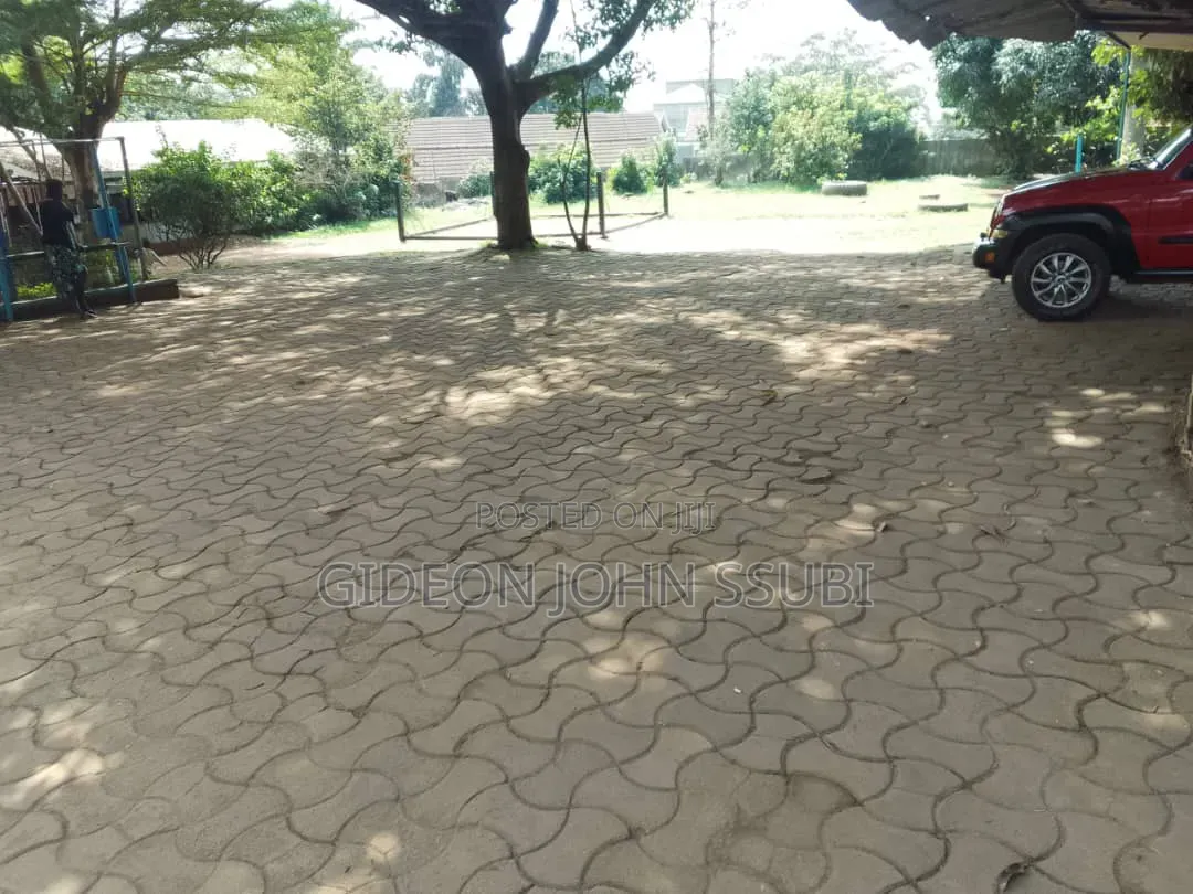 Acre of Prime Land in Kisugu Muyenga in Makindye
