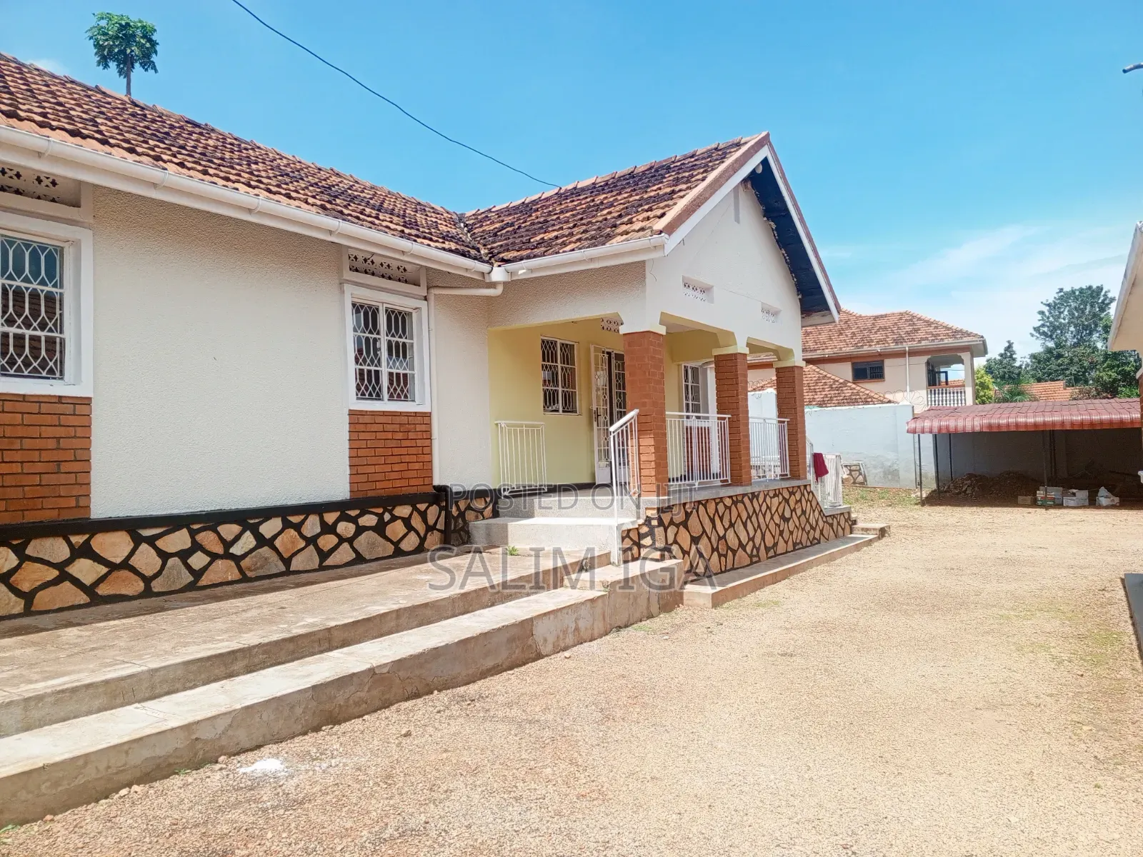 3bdrm Room & Parlour in Kololo Property, Central Division for rent in Central Division