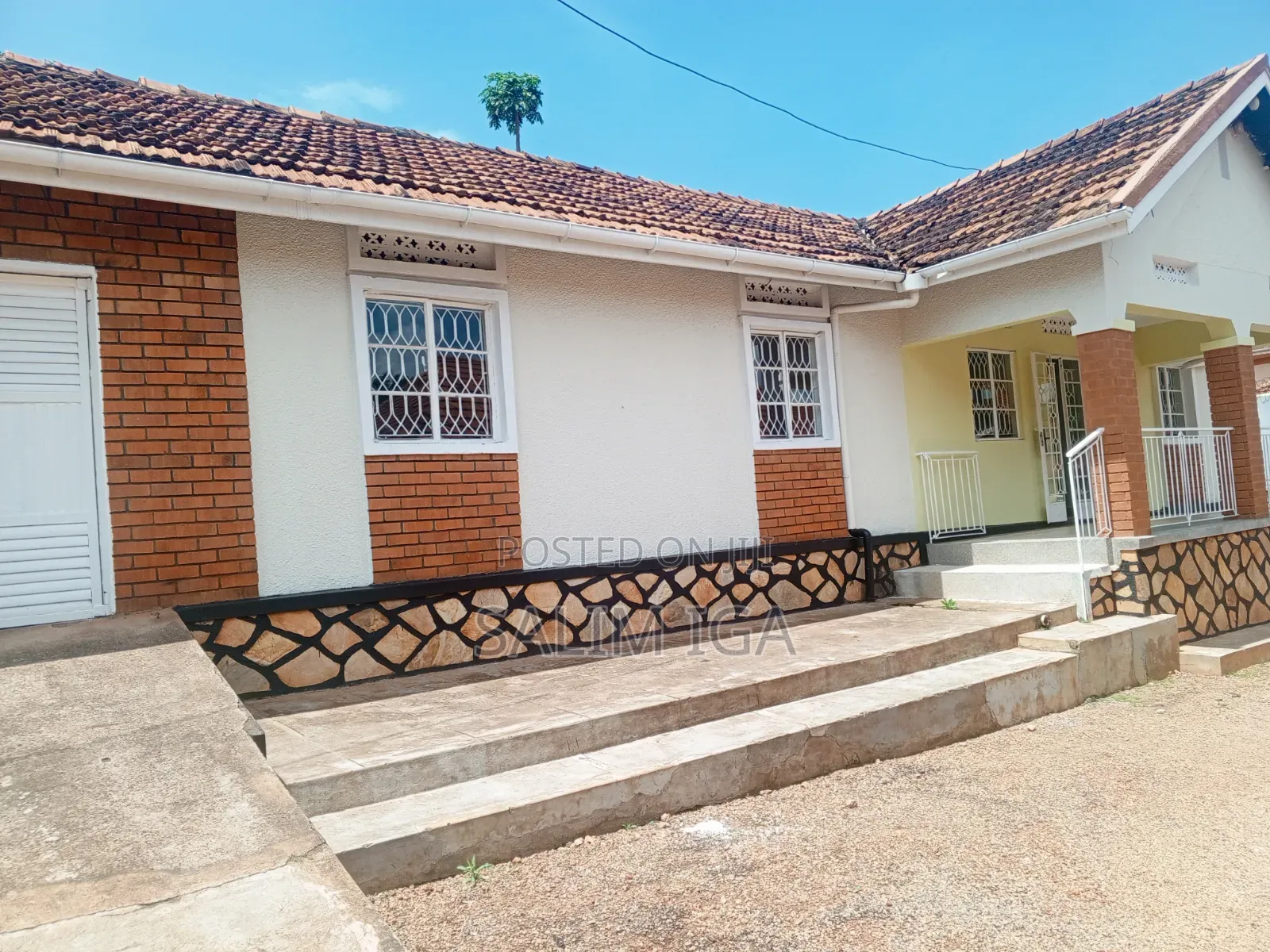 3bdrm Room & Parlour in Kololo Property, Central Division for rent in Central Division