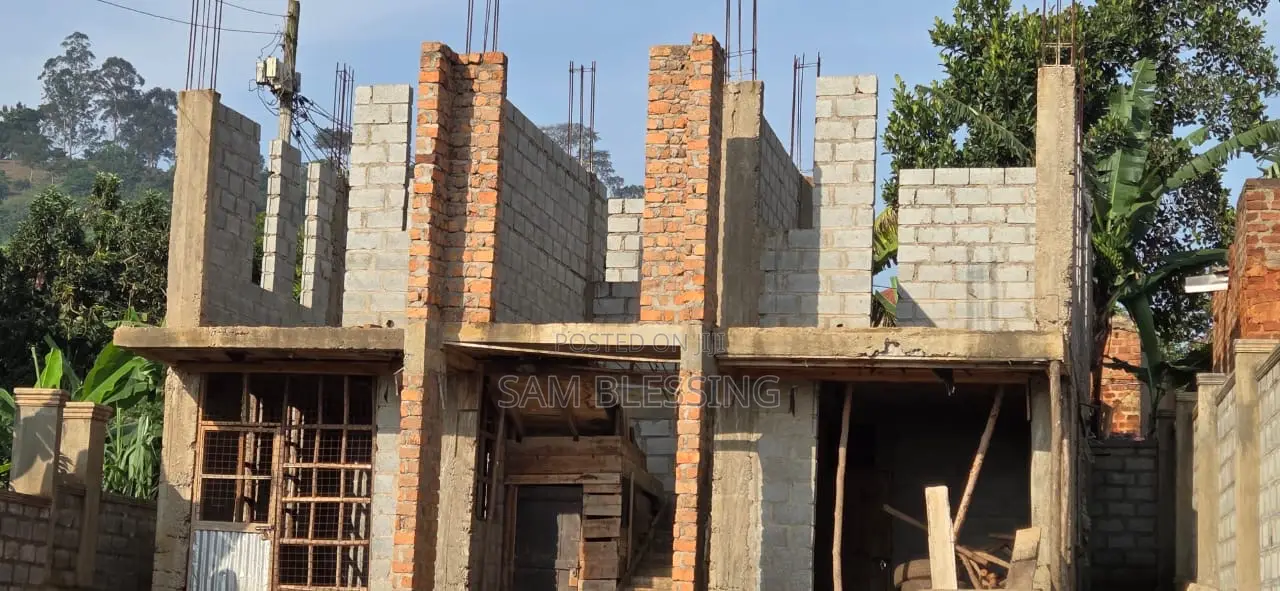 10bdrm Block of Flats in Munyonyo Kigo, Central Division for sale in Central Division