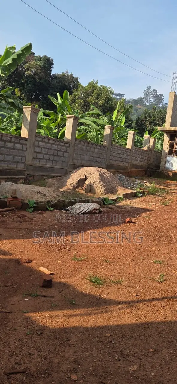 10bdrm Block of Flats in Munyonyo Kigo, Central Division for sale in Central Division