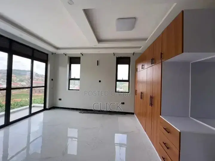 2bdrm Apartment in Buziga, Makindye for rent in Makindye
