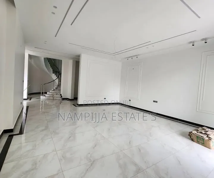 5bdrm Apartment in Muyenga, Makindye for rent in Makindye