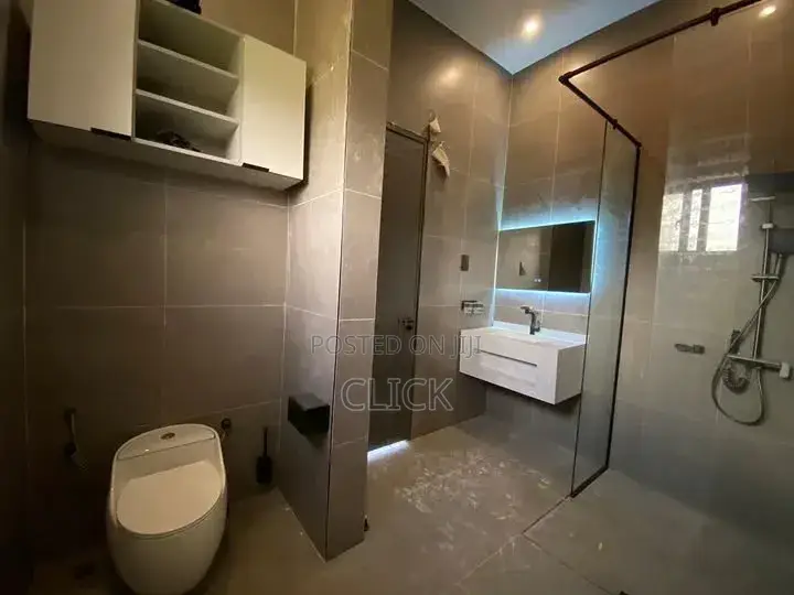 2bdrm Apartment in Muyenga, Makindye for rent in Makindye