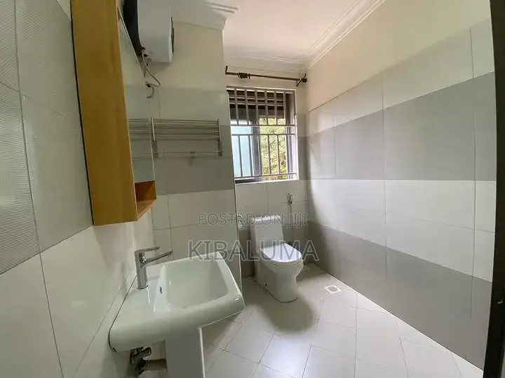 3bdrm Apartment in Buziga, Makindye for rent in Makindye