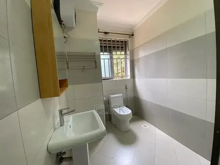 3bdrm Apartment in Buziga, Makindye for rent in Makindye