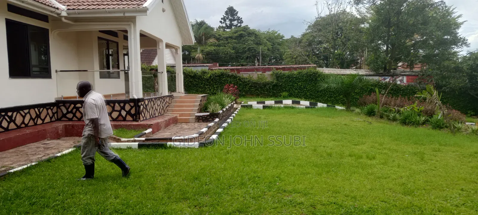 5bdrm Bungalow in Bugolobi Luthuli, Nakawa for rent in Nakawa