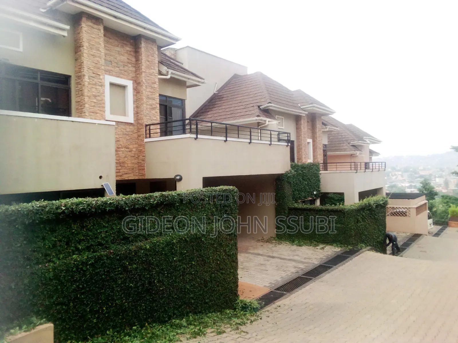 4bdrm Villa in Muyenga, Makindye for rent in Makindye