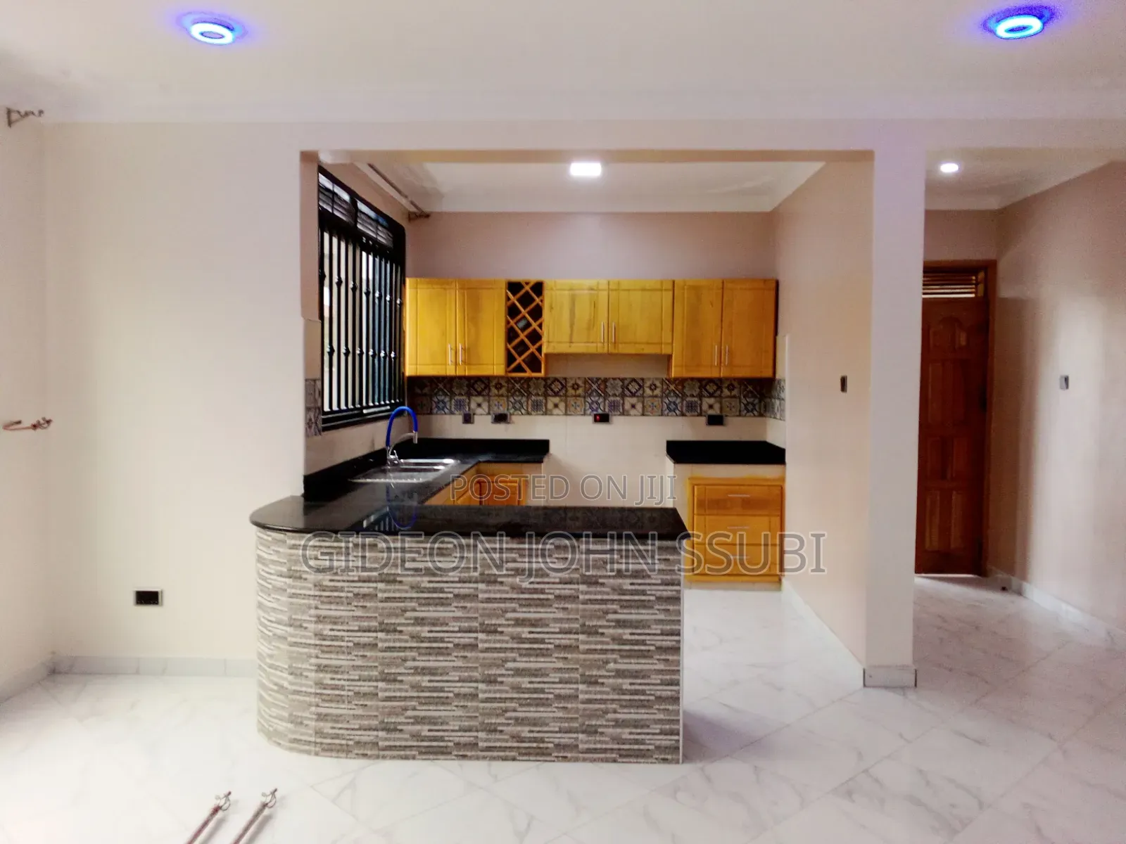 3bdrm Apartment in Muyenga, Makindye for rent in Makindye
