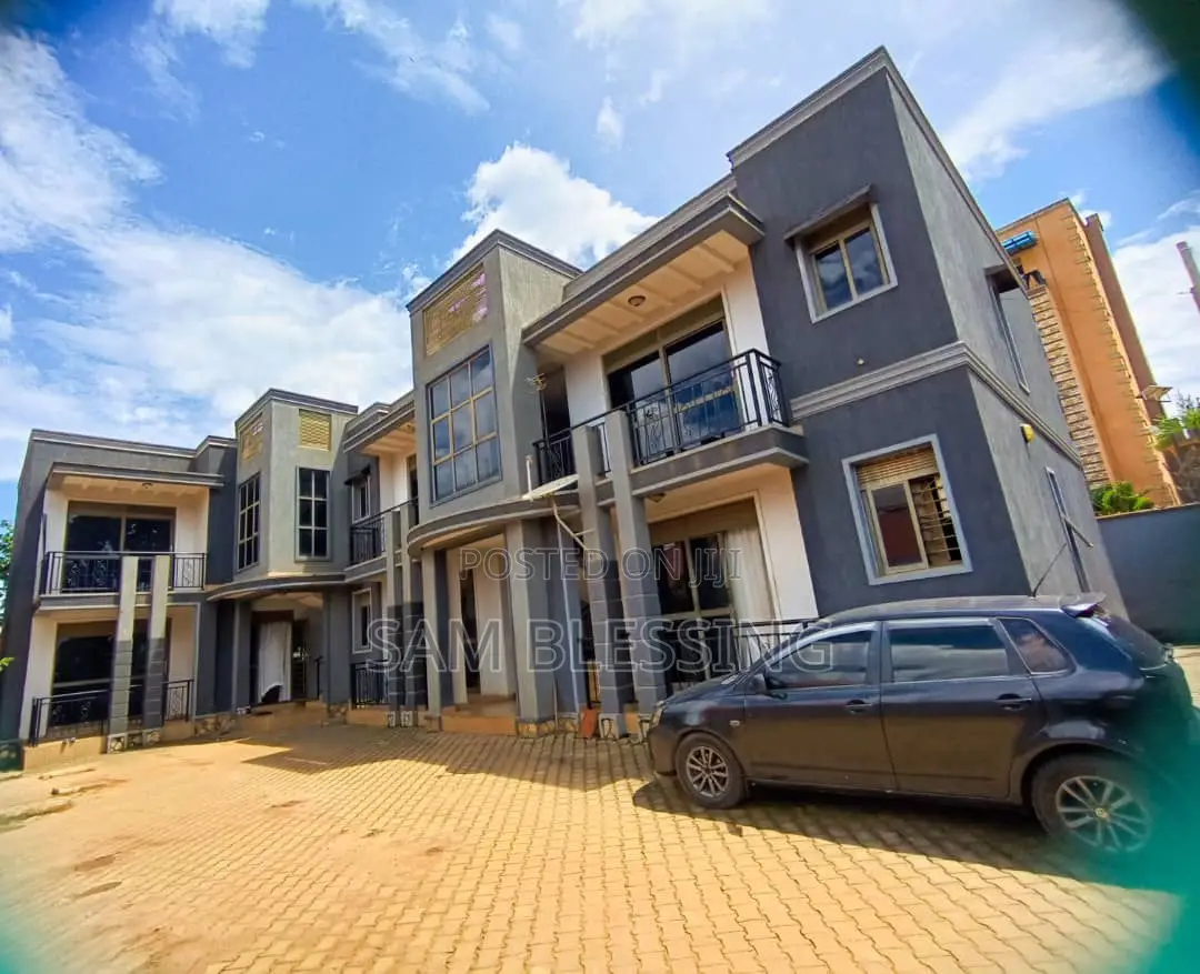 6bdrm Apartment in Bweyogerer Butto, Central Division for sale in Central Division
