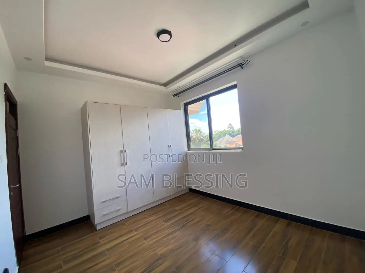 6bdrm Apartment in Bweyogerer Butto, Central Division for sale in Central Division
