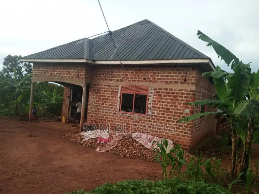 3bdrm House in Matuuga Gomba, Wakiso / Wakiso for sale in Wakiso / Wakiso