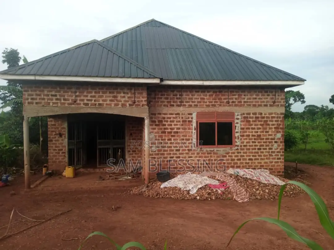 3bdrm House in Matuuga Gomba, Wakiso / Wakiso for sale in Wakiso / Wakiso