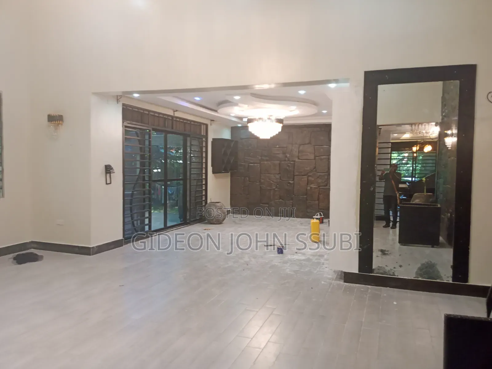 5bdrm Mansion in Muyenga, Makindye for sale in Makindye