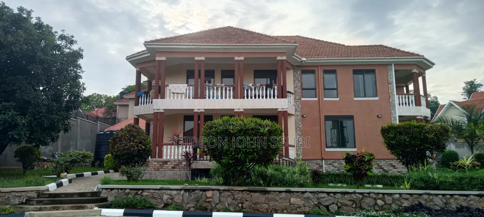 5bdrm Mansion in Munyonyo, Makindye for rent in Makindye