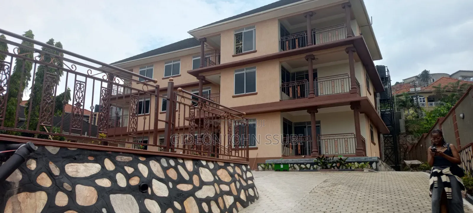 3bdrm Apartment in Buziga, Makindye for rent in Makindye