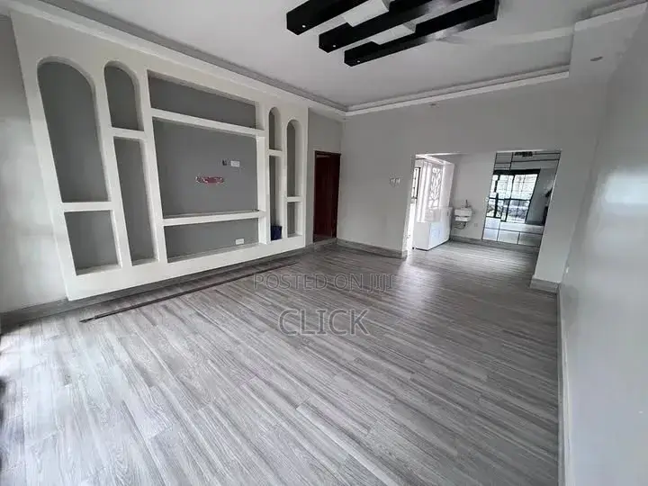 4bdrm Apartment in Muyenga, Makindye for rent in Makindye