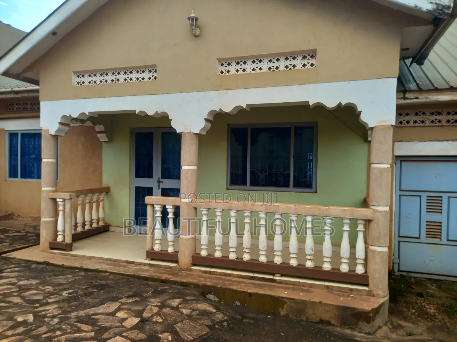 Furnished 4bdrm House in Kira for sale in Kira