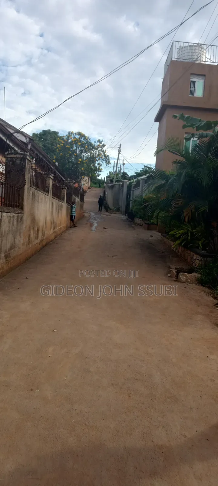 11 Decimals Mailo Land in Bukasa Muyenga in Makindye