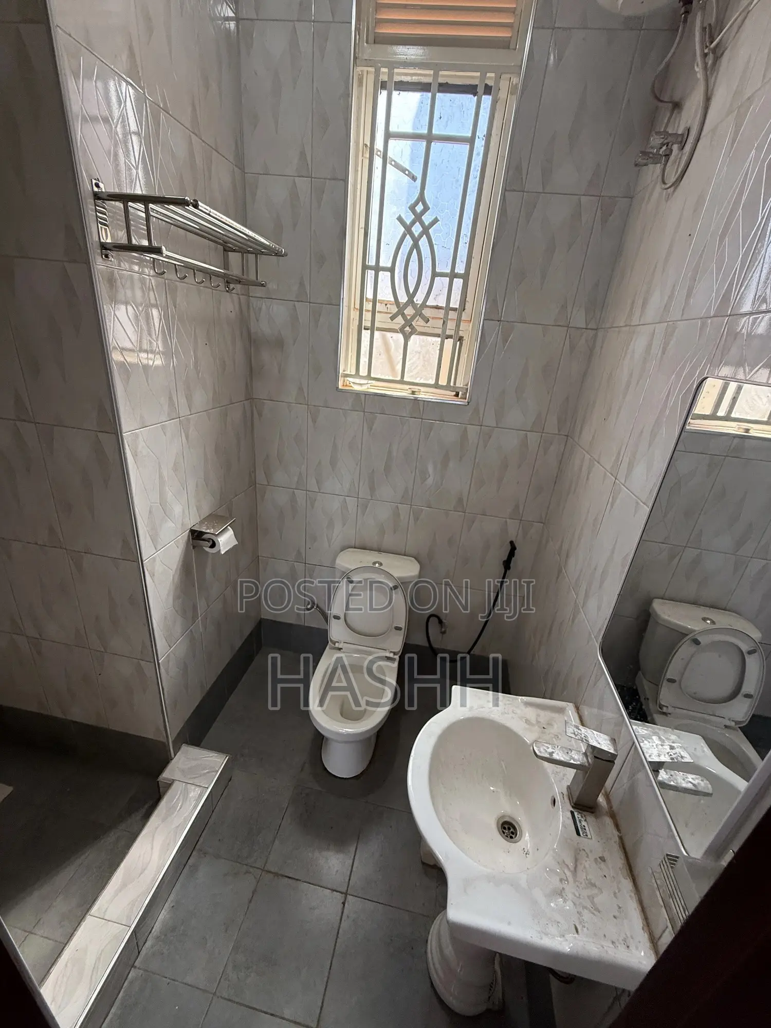 1bdrm Apartment in Entebbe Express, Central Division for rent in Central Division