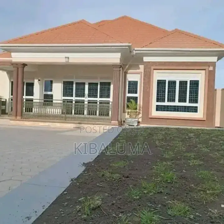 4bdrm Apartment in Kansanga, Makindye for rent in Makindye