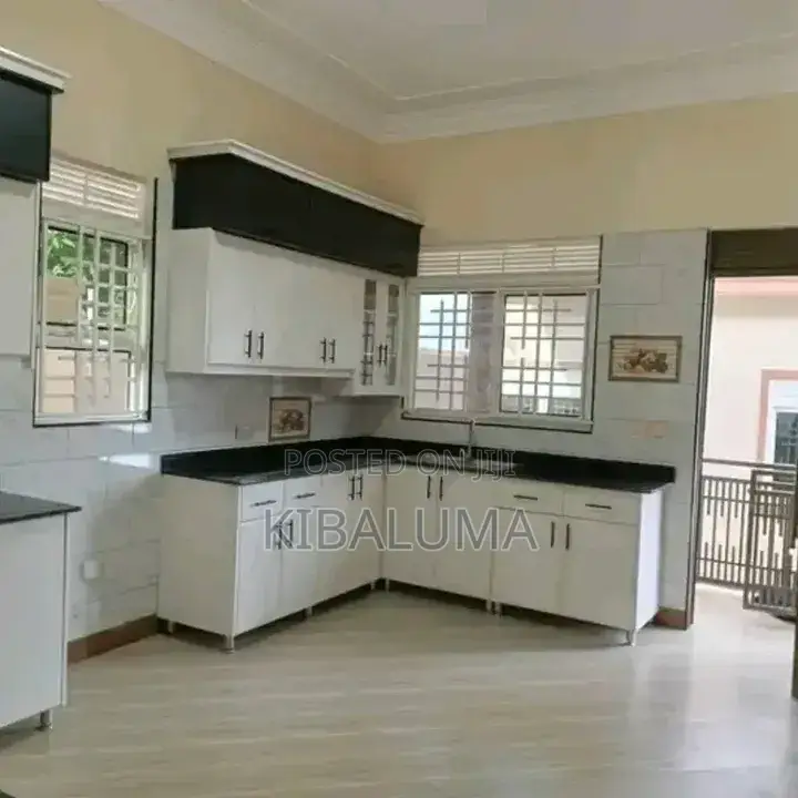 4bdrm Apartment in Kansanga, Makindye for rent in Makindye
