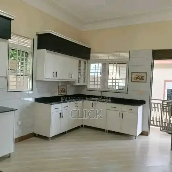 4bdrm Apartment in Kansanga, Makindye for rent in Makindye