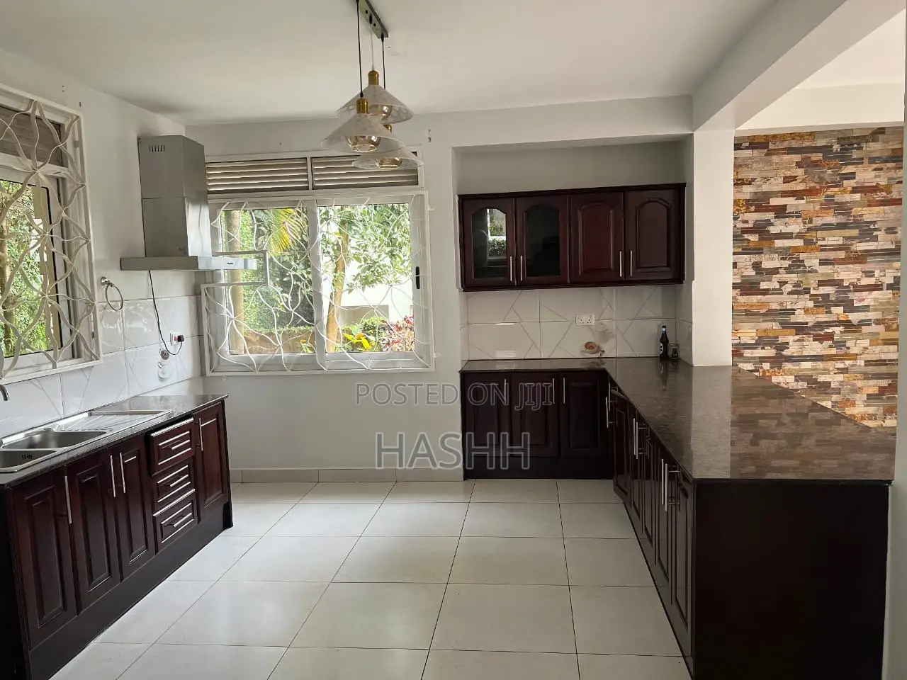 4bdrm Duplex in Lubowa, Central Division for rent in Central Division